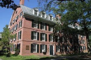 Connecticut Hall, Yale University’s oldest building (1750-1752), constructed before much of the campus was designed to look a lot like Cambridge and Oxford in England.