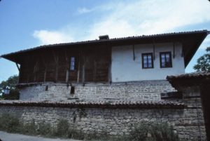 Above and below, typical merchant houses, surrounded by stone walls for safety, seen during my 1995 visit to Arbanasi, Bulgaria.