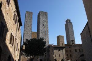 Several San Gimignano tower houses, including twin towers at left that were built by one home owner.